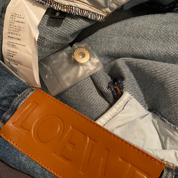 Loewe - Picture 6 of 9